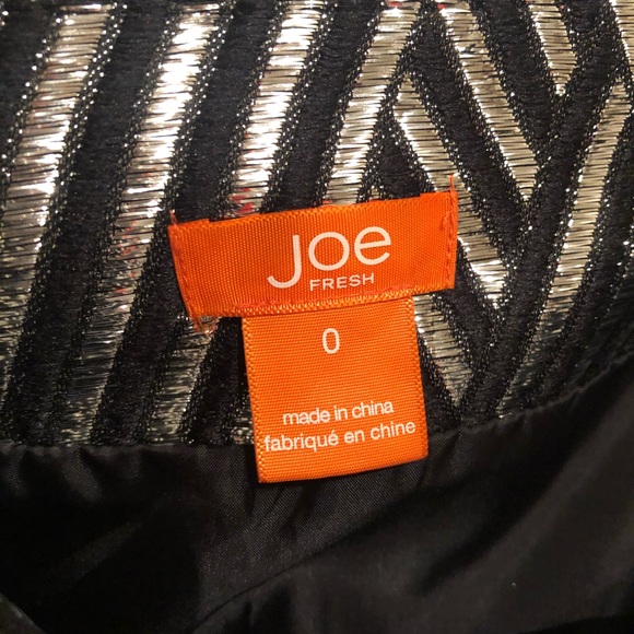 Joe fresh silver and black patterned skirt - Picture 3 of 3
